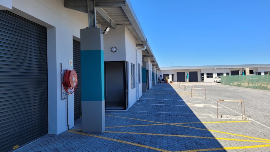 To Let commercial Property for Rent in Montague Gardens Western Cape